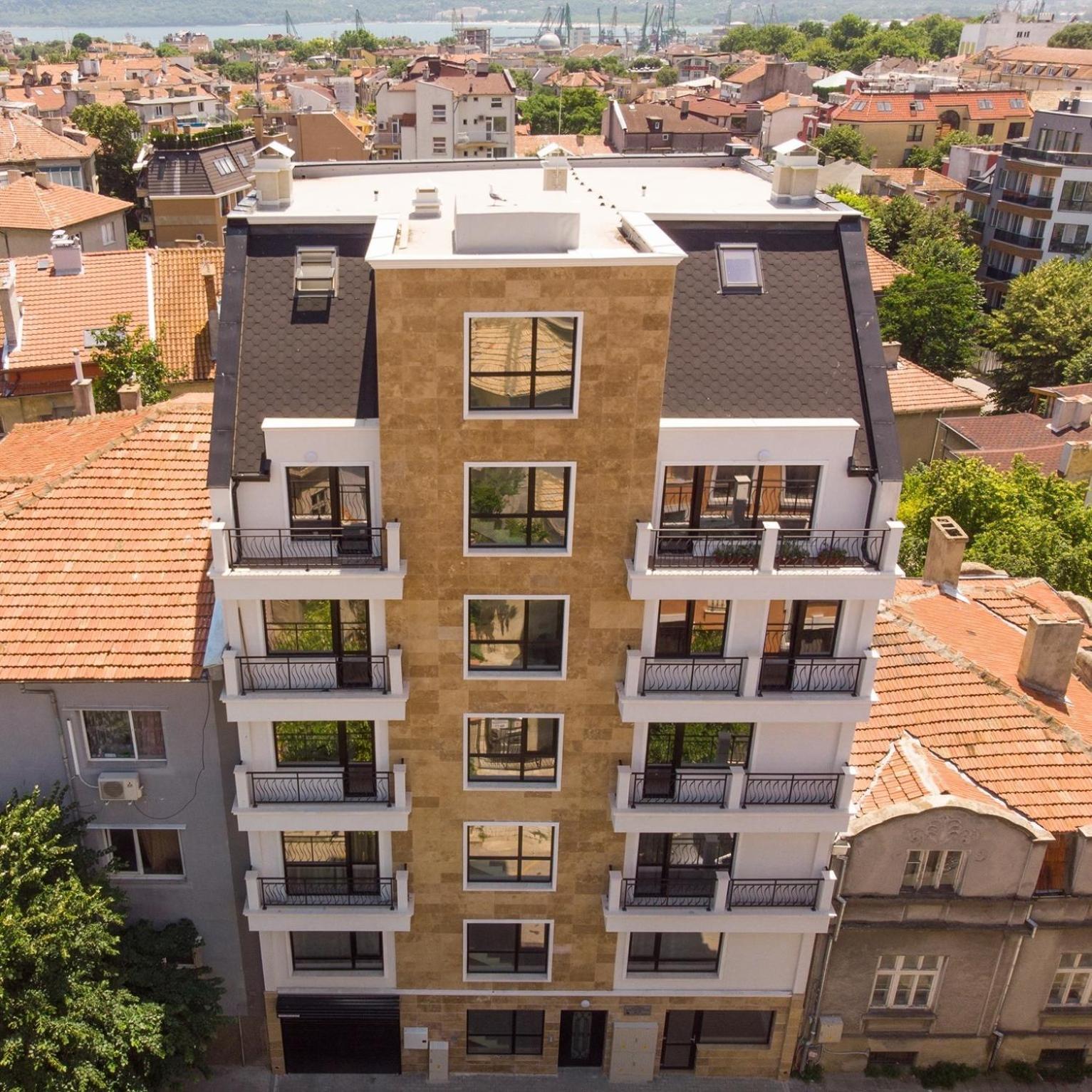 La Familia Apartments Varna Exteriör bild