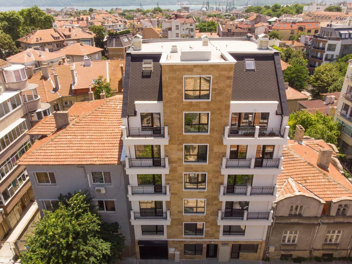 La Familia Apartments Varna Exteriör bild
